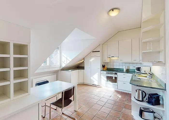 Maisonette Penthouse In Old Town - Uz10 *