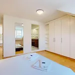 Maisonette Penthouse In Old Town - Uz10 Apartamento Zúrich