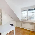 Maisonette Penthouse In Old Town - Uz10 *